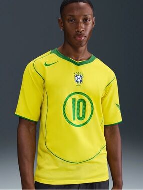 Nike Total 90 Brazil Ronaldinho 2004 Reissue Jersey